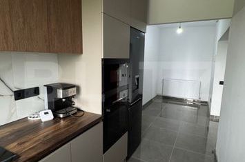 Apartament 3 camere de vanzare DEJ - Cluj anunturi imobiliare Cluj