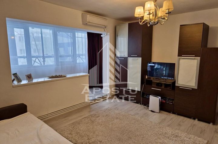 Apartament 3 camere,etaj 2,centrala proprie,zona Aradului/Iulius Mall anunturi imobiliare Timis
