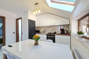 Casă - 6 camere de inchiriat CRAITER - Brasov anunturi imobiliare Brasov