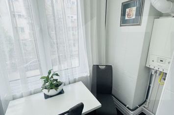Apartament 3 camere de vanzare MICALACA - Arad anunturi imobiliare Arad