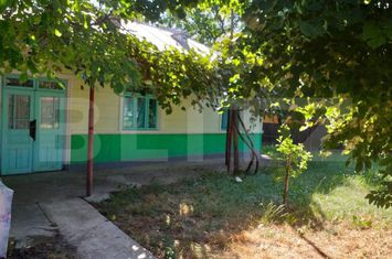 Casă - 3 camere de vanzare SUCEAVA - Suceava anunturi imobiliare Suceava