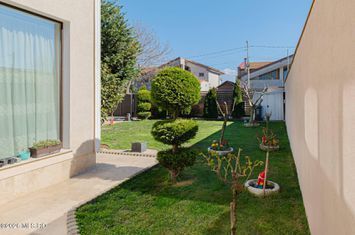 Vilă individuală modernă - zonă selectă anunturi imobiliare Constanta