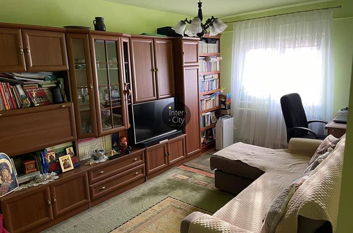 Apartament 2 camere de vanzare DACIA - Iasi anunturi imobiliare Iasi
