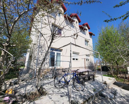 Casă 9 cam Mamaia Sat, 239 mp, P+M