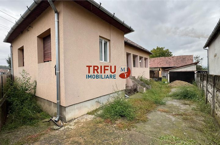 Casă - 4 camere de vanzare CENTRAL - Alba anunturi imobiliare Alba