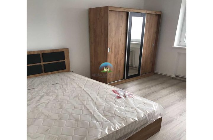 Apartament 3 camere de inchiriat MANASTUR - Cluj anunturi imobiliare Cluj