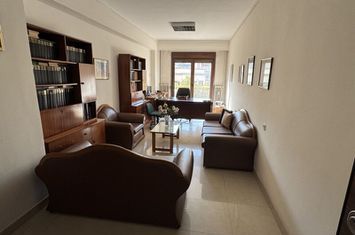 Birou 30 mp, etajul 2 — centru Serres anunturi imobiliare Grecia