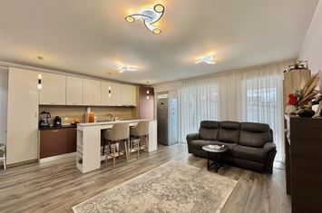 Apartament 3 camere de vanzare SIBIU - Sibiu anunturi imobiliare Sibiu