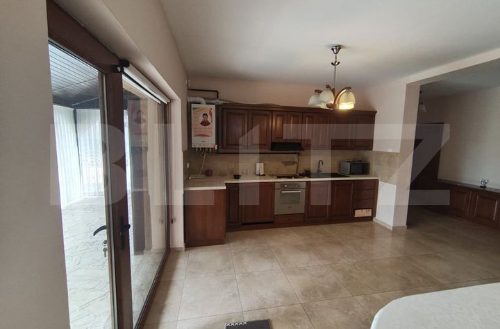 Casă - 5 camere de vanzare ORADEA - Bihor anunturi imobiliare Bihor