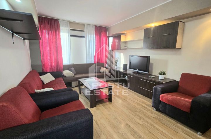 Apartament cu 4 camere si 2 bai, bloc cu lift, zona Circumvalatiunii anunturi imobiliare Timis