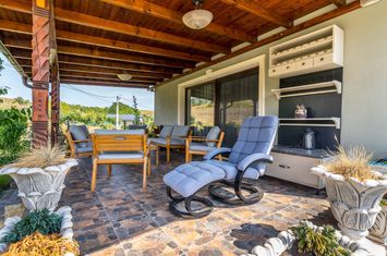 Vilă - 5 camere de vanzare JUCU DE SUS - Cluj anunturi imobiliare Cluj