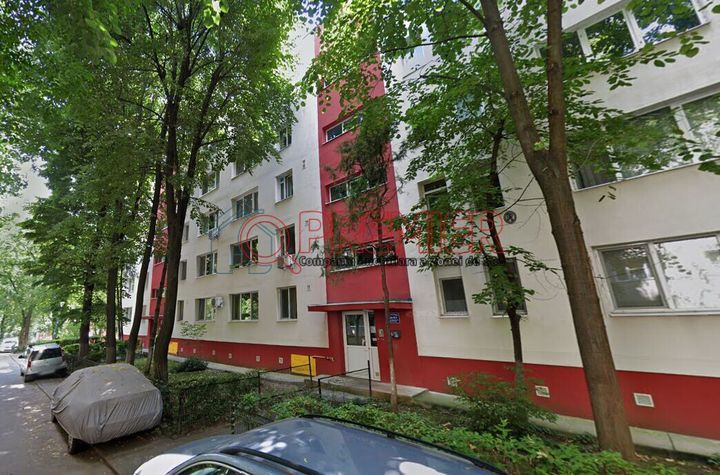 Garsoniera Sector 4-Piata Sudului-Emil Racovita anunturi imobiliare Bucuresti