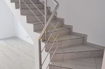 Casa insiruita P+1+Pod Popesti Leordeni anunturi imobiliare Bucuresti