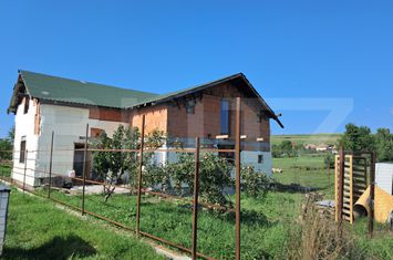 Vilă - 5 camere de vanzare CLUJ-NAPOCA - Cluj anunturi imobiliare Cluj