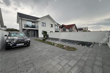 Vilă - 4 camere de vanzare CALEA CISNADIEI - Sibiu anunturi imobiliare Sibiu