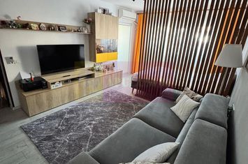 Apartament de vanzare in Campina, zona centrala anunturi imobiliare Prahova