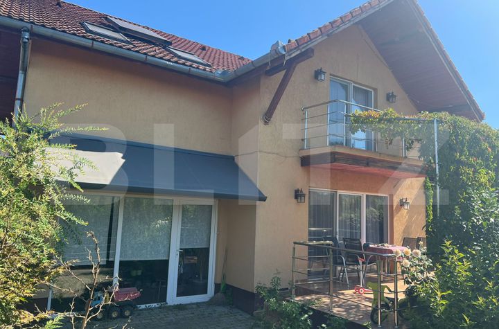 Casă - 5 camere de vanzare SANGEORGIU DE MURES - Mures anunturi imobiliare Mures