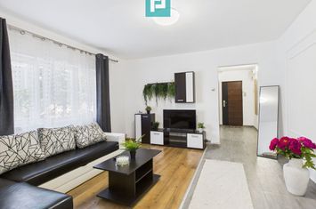 Apartament 2 camere de închiriat – Confecţii anunturi imobiliare Arad