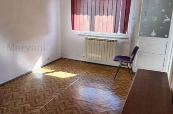 Apartament de vânzare în Câmpina - zona centrală anunturi imobiliare Prahova