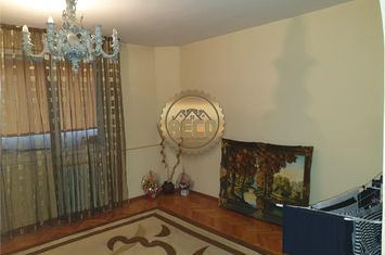 Apartament 4 camere de vanzare DACIA - Bihor anunturi imobiliare Bihor