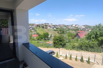Vilă - 4 camere de vanzare VALEA ADANCA - Iasi anunturi imobiliare Iasi