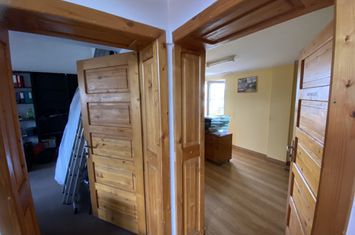 Spațiu de birouri de închiriat | Etaj 1 | 300 mp utili | 12 Locuri parcare anunturi imobiliare Brasov