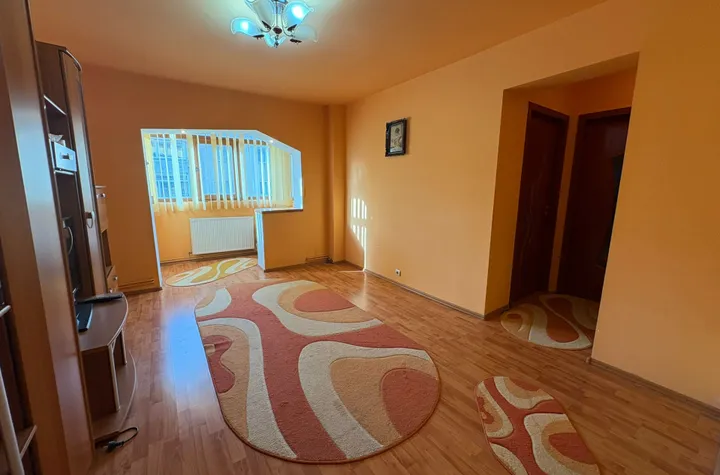 Apartament 3 camere de vanzare TARGU-JIU - Gorj anunturi imobiliare Gorj