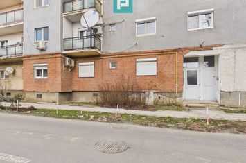 Apartament 3 camere pentru investiții în Grădiște anunturi imobiliare Arad