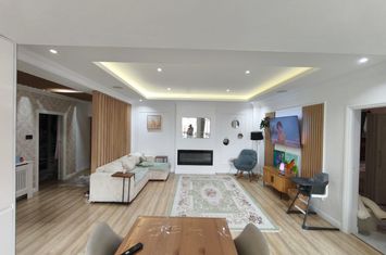 Apartament 3 camere de vanzare RADAUTI - Suceava anunturi imobiliare Suceava