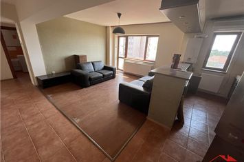 Apartament 3 camere de vanzare ULTRACENTRAL - Vrancea anunturi imobiliare Vrancea