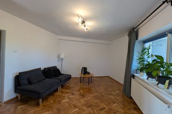 Apartament 4 camere de inchiriat STRAND - Sibiu anunturi imobiliare Sibiu