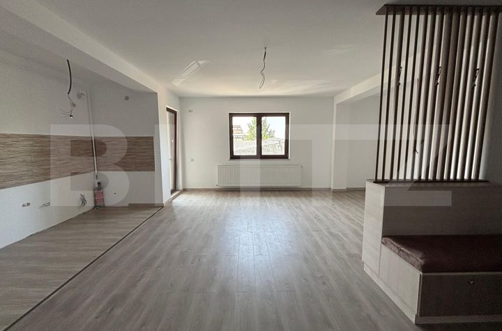 Apartament 3 camere de vanzare GEORGE ENESCU - Dolj anunturi imobiliare Dolj