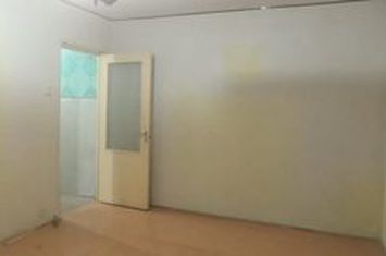 Apartament 3 camere de vanzare BARAOLT - Prahova anunturi imobiliare Prahova