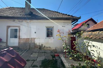 Casă - 2 camere de vanzare SCHEI - Brasov anunturi imobiliare Brasov