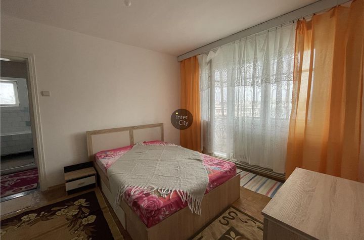 Apartament 2 camere de vanzare PODU ROS - Iasi anunturi imobiliare Iasi