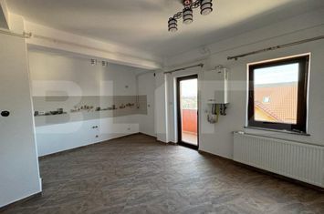 Apartament 3 camere de vanzare RADAUTI - Suceava anunturi imobiliare Suceava