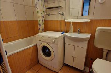 Garsonieră de vanzare IOSIA - Bihor anunturi imobiliare Bihor
