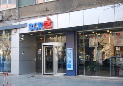 BCR – Programul de lucru cu publicul în perioada Sărbătorilor de Paşti