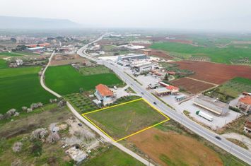 Teren 3.016 mp la km 2 Drama–Kavala anunturi imobiliare Grecia