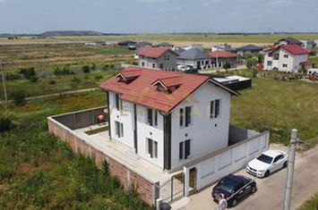 Vilă - 4 camere de vanzare COMUNA BERCENI - Bucuresti anunturi imobiliare Bucuresti
