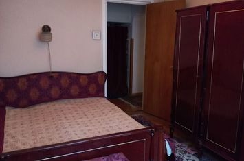 APARTAMENT 3 CAMERE Zona OBOR anunturi imobiliare Bucuresti