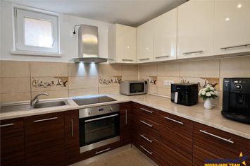 Casă - 3 camere de vanzare BRANCOVENESTI - Mures anunturi imobiliare Mures