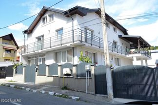 Vilă 6 cam de vânzare Valcea - Cartierul de Nord