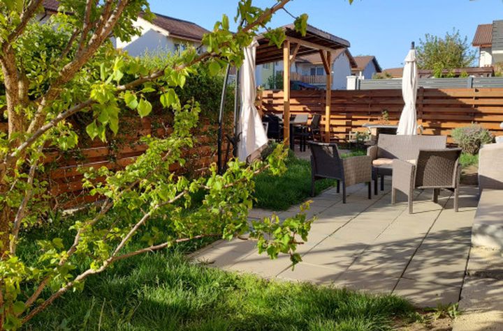 Vilă - 3 camere de vanzare TRIAJ - Brasov anunturi imobiliare Brasov
