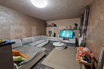 Vilă - 8 camere de vanzare ALBA IULIA - Alba anunturi imobiliare Alba