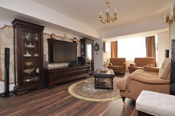 Apartament 3 camere de inchiriat UNIRII - Bucuresti anunturi imobiliare Bucuresti