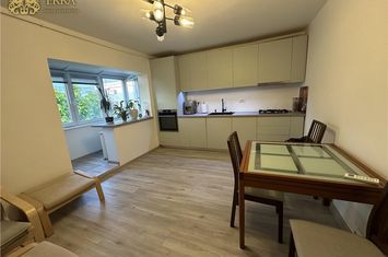 Apartament 3 camere de vanzare AVIATIEI - Bucuresti anunturi imobiliare Bucuresti