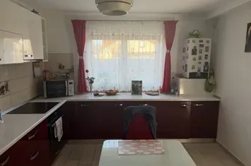 Vilă - 4 camere de vanzare TARLUNGENI - Brasov anunturi imobiliare Brasov