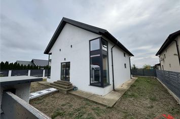 Casă - 6 camere de vanzare CAMPINEANCA - Vrancea anunturi imobiliare Vrancea