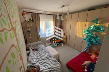 Apartament 4 camere de vanzare HARMANULUI - Brasov anunturi imobiliare Brasov
